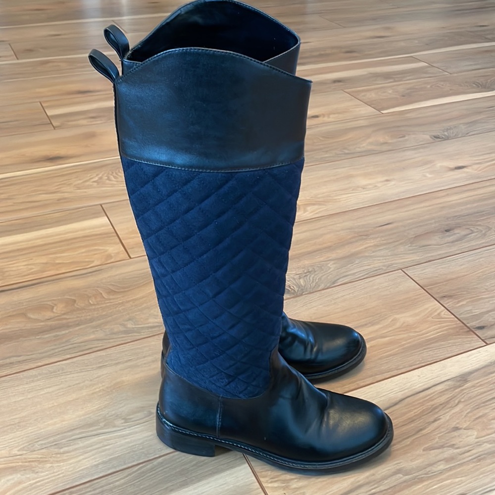 Victoria Secret Leather Boots 👢